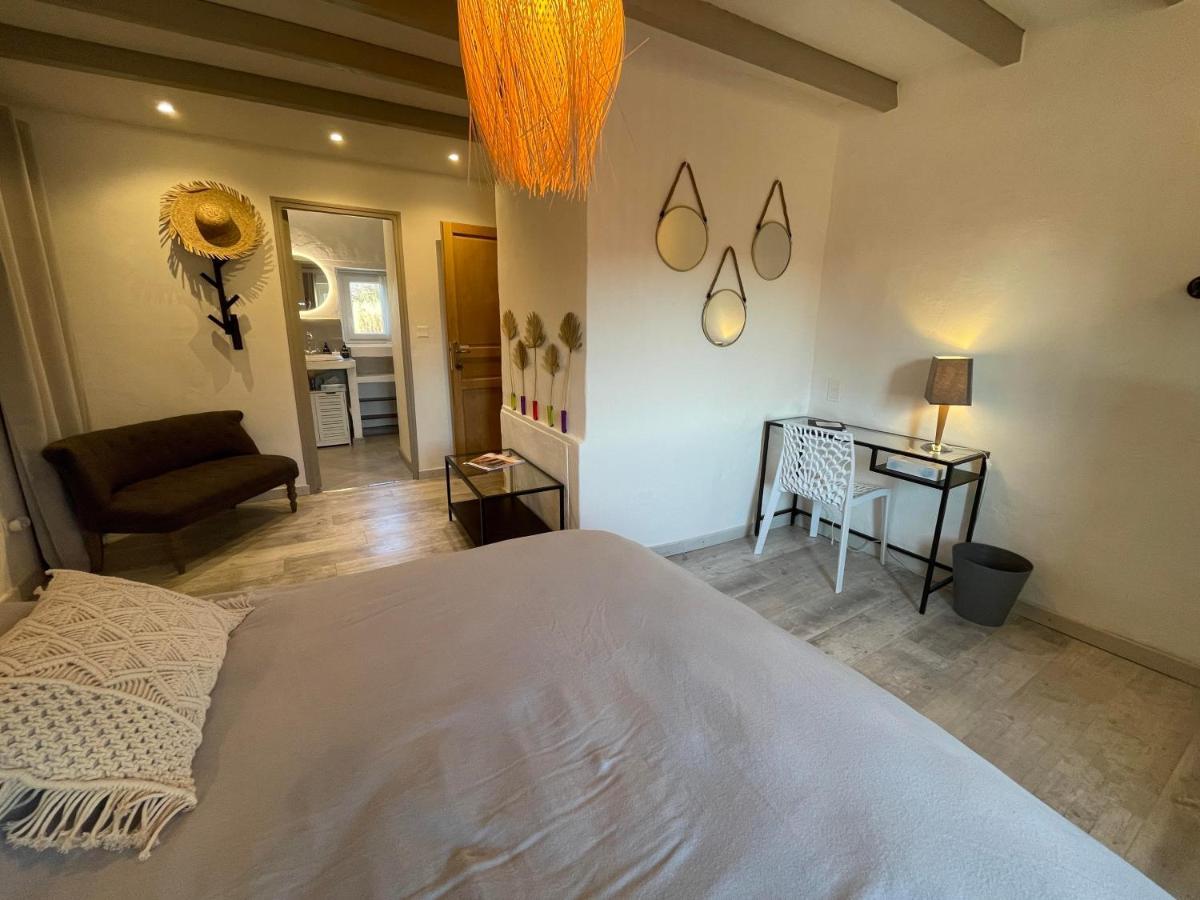 Chambres D Hotes Le Mas Julien Piscine Chauffee Adult Only Orange  Dış mekan fotoğraf